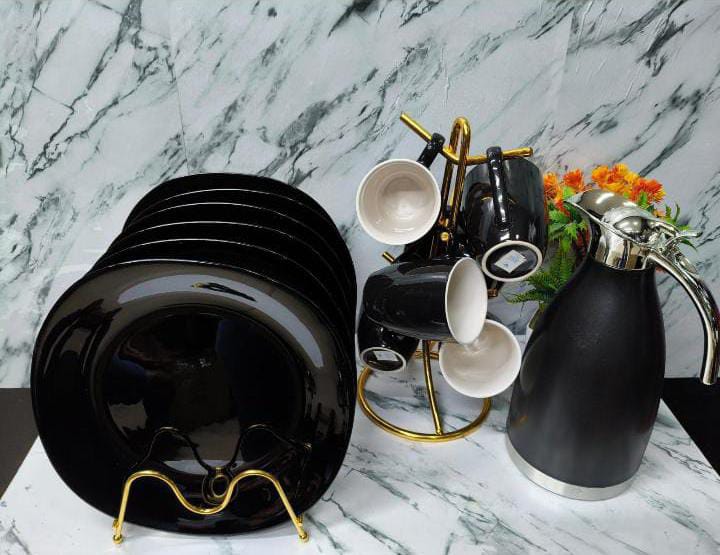 13 pcs Ceramic dinner set 6 plates 6 cups, 2Liter Unbreakable Flask