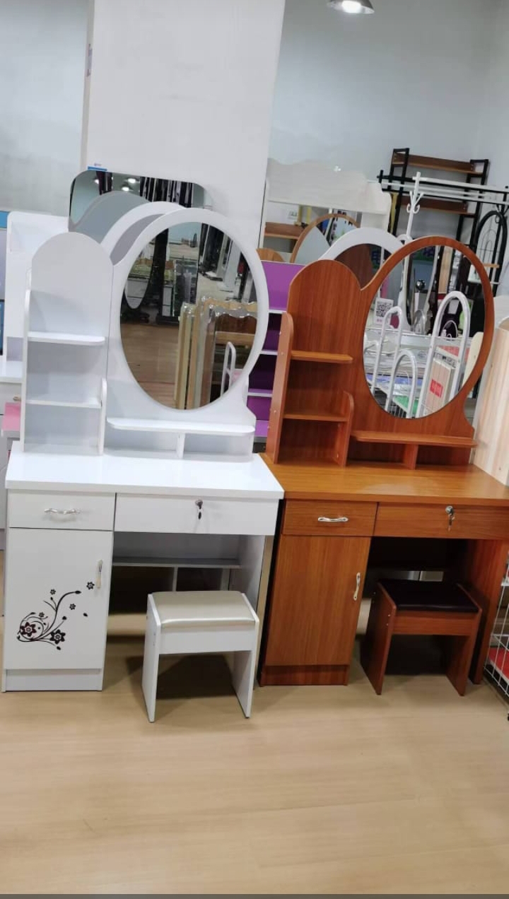 Brown And White executive Dressing table
