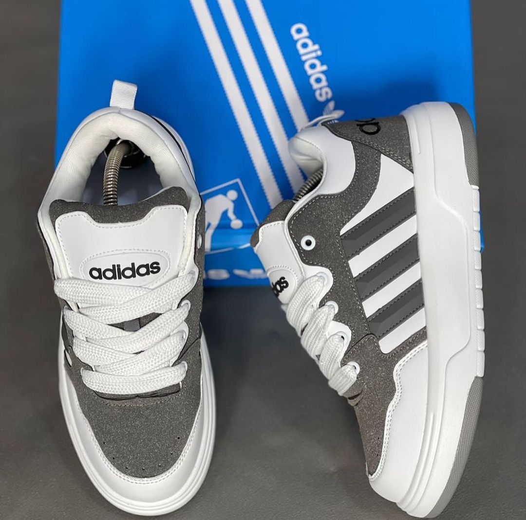Addidas sneakers