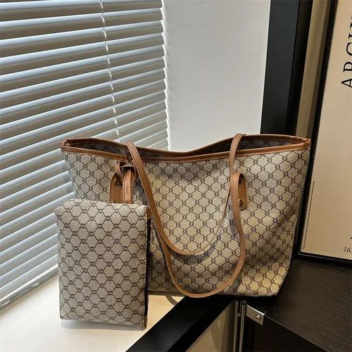 2 in 1 Large Capacity Bag on offer while stocks last - Image 3