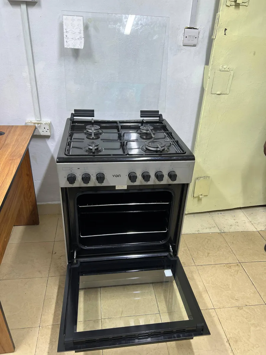 VON VCF664061FSX Freestanding Cooker – 4 Gas Burners + Electric Oven, Cast Iron Pan Support, Flame Failure Device - Image 3