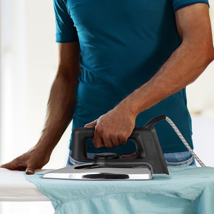 AILYONS HD-199A Electric Dry Iron Box Silver & Black - Image 3