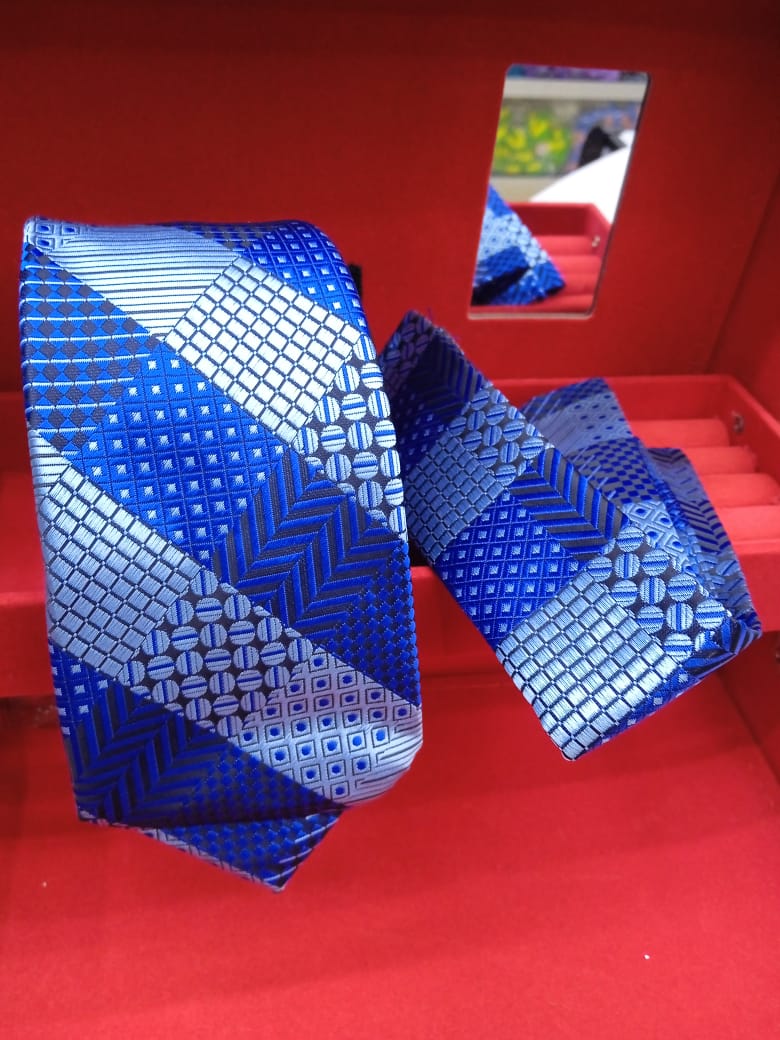 Classic Blue checked Tie with Matching Pocket Square