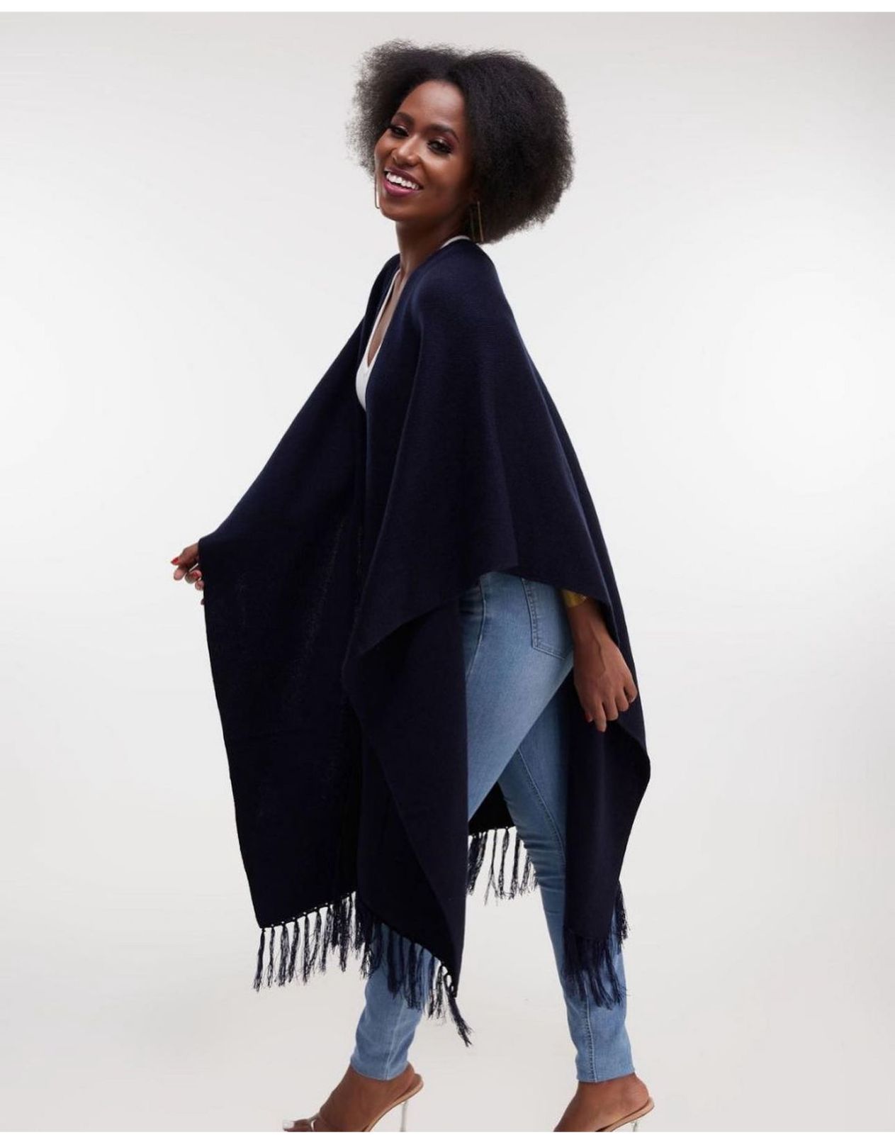 Vivo Double layered poncho With Fringes - Image 3