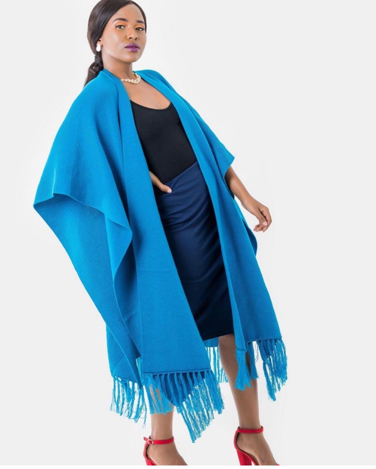 Vivo Double layered poncho With Fringes - Image 2