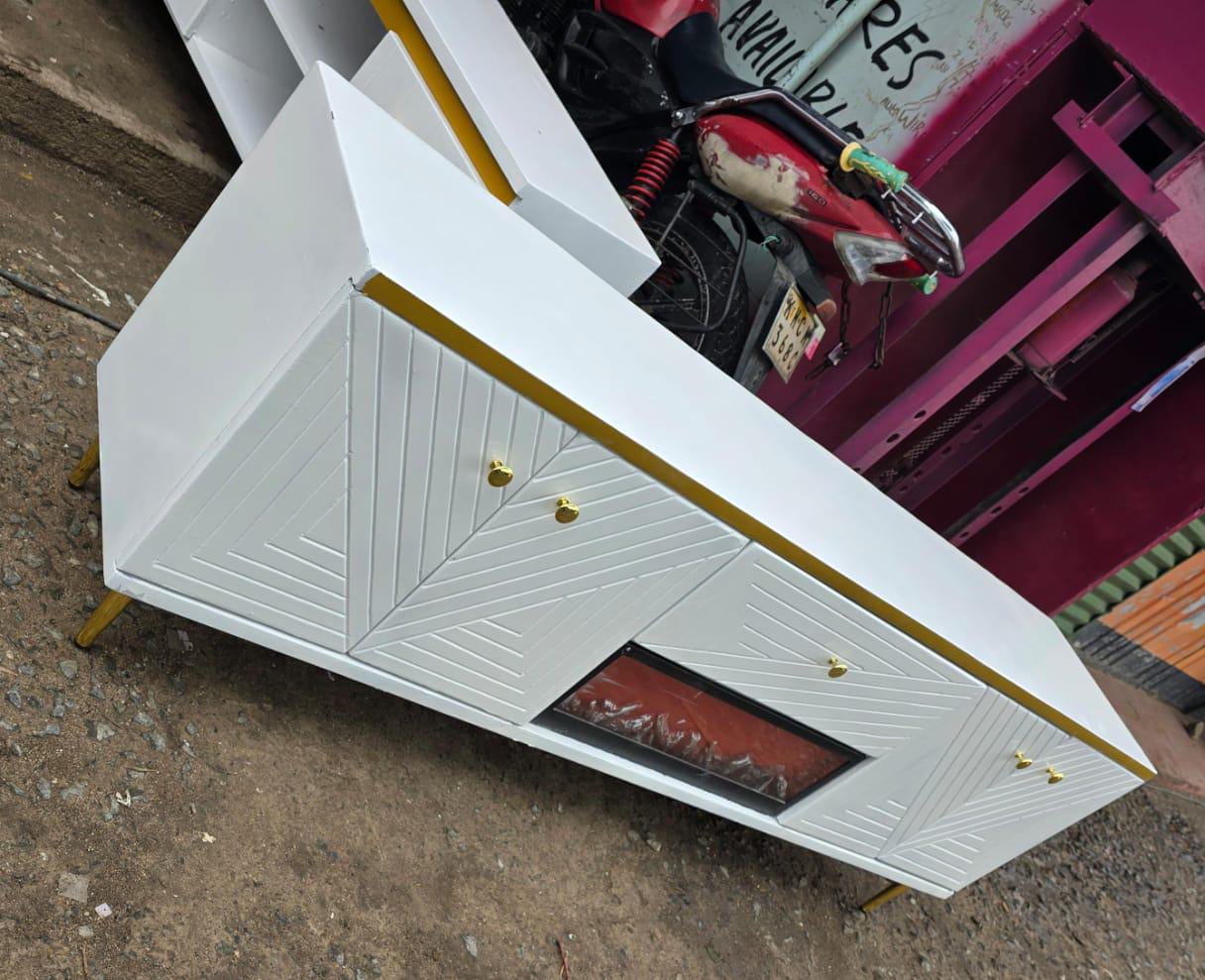 Main image of 6FTS MODERN TV STAND WITH FIREPLACE