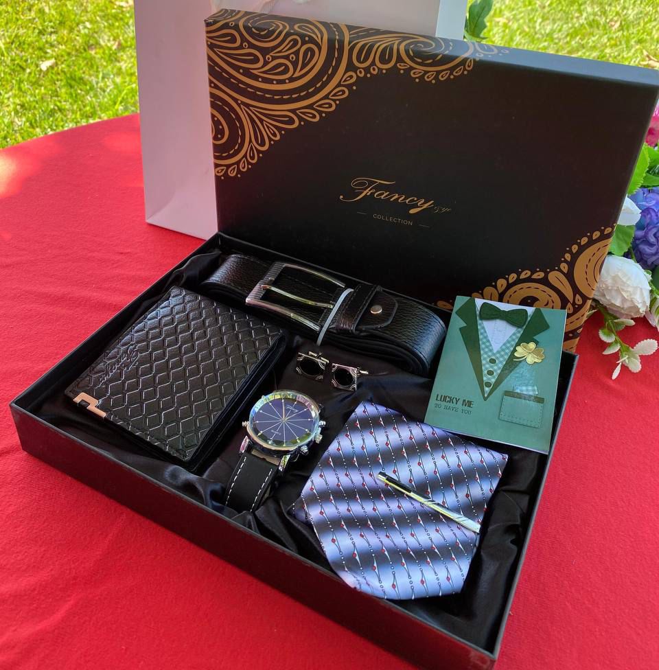 6 PIECE MEN'S GIFT PACK -Wallet, Watch, Belt Combo