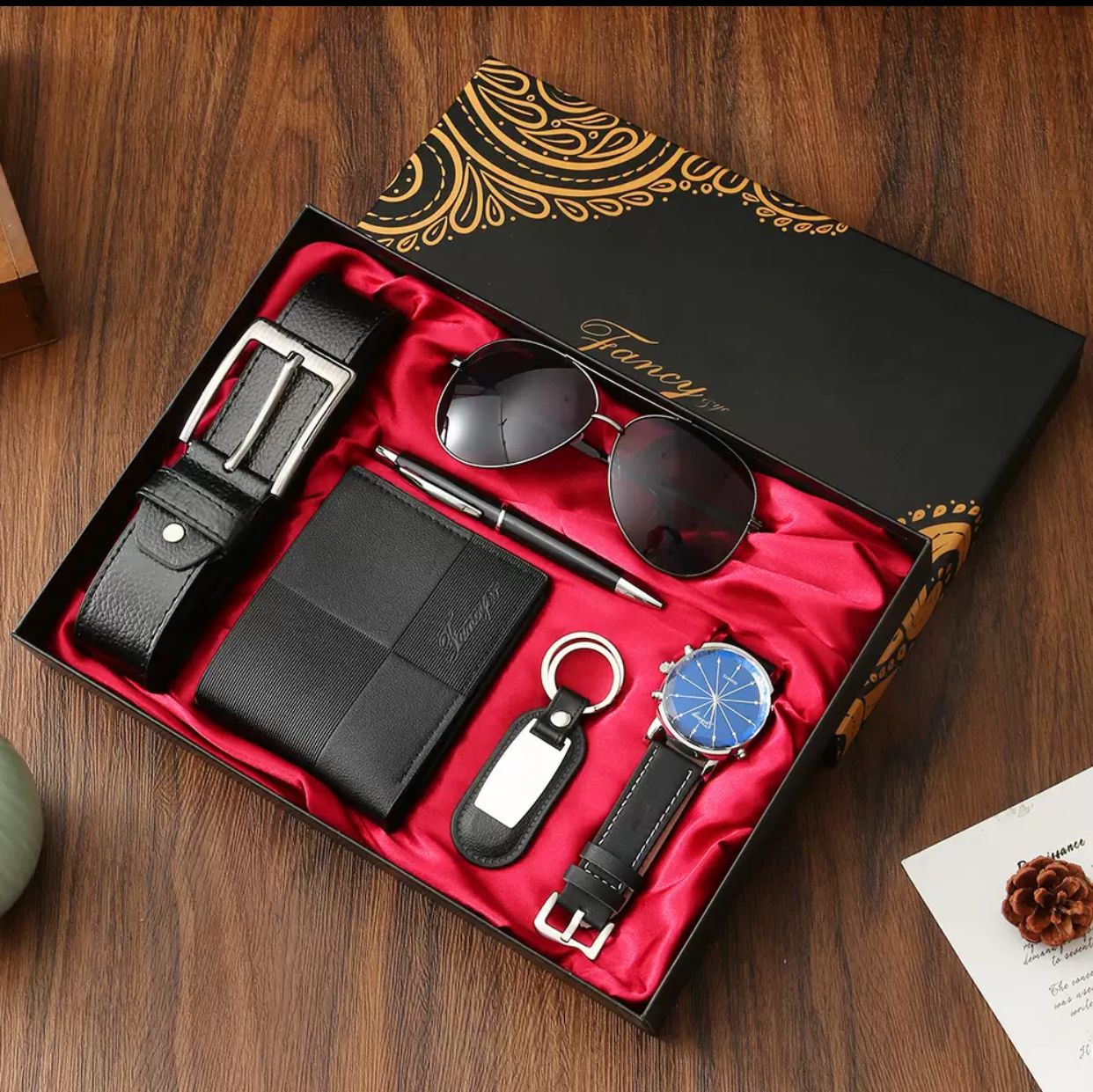 6pcs Mens Gift Set Valentine's Day&Father's Day Present Gift Wallet Belt Sunglasses and Watches Men's Accessory Fashion Set (Belt, wallet, watch, glasses, keychain, Ballpoint pen) Men'