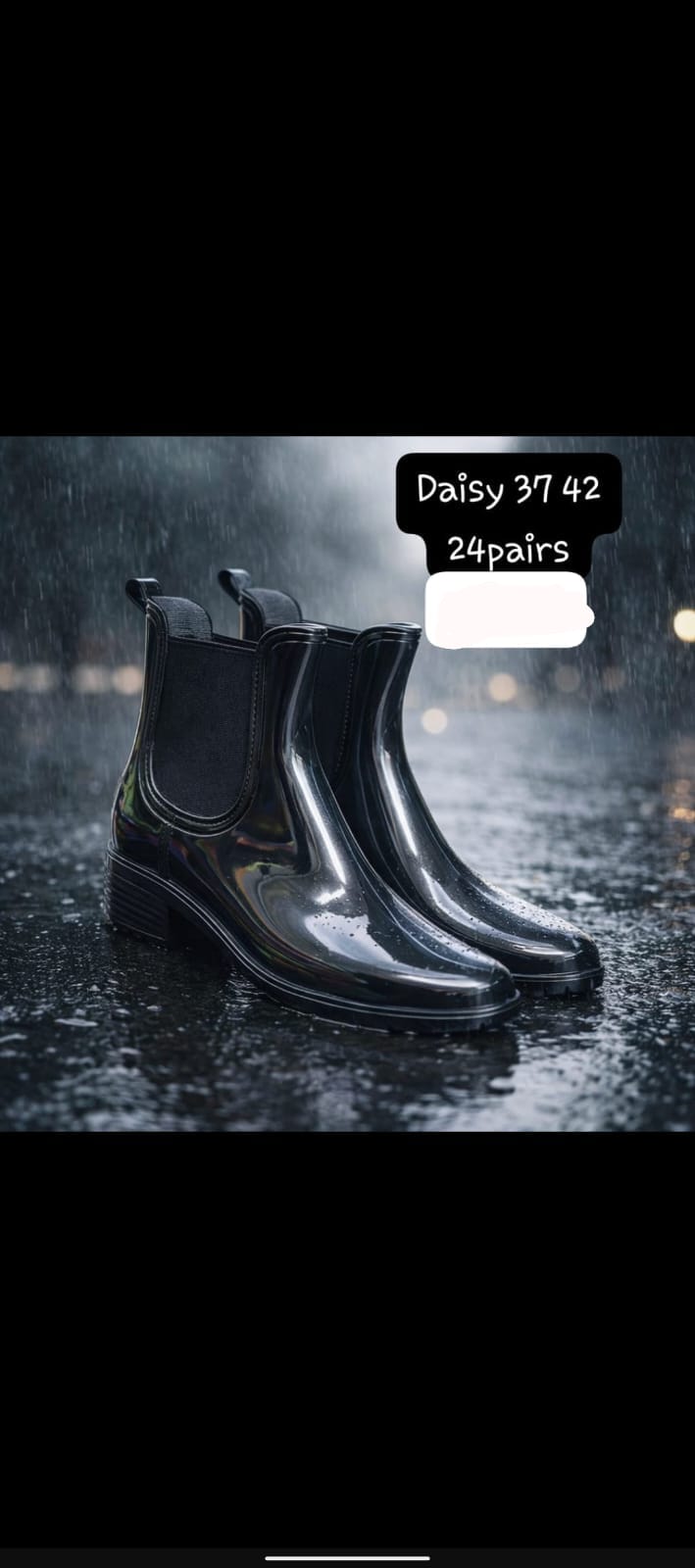 *Beat The Rains*‼️  Daisy Boots  Size 37-42.  Normal fitting  Offer price ksh.700.  Strictly No exchange No return!!