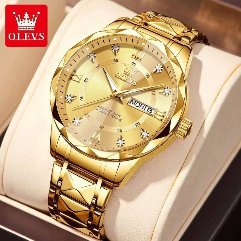 💣RESTOCKED💣  🔥🔥OLEVS GENTS WATCH #9931 *KES 2500*  🔹Luminous function 🔹Day&Date Display 🔹Water resistant 🔹Stainless Steel  ✍️✍️Engraving services available ✍️✍️ - Image 3
