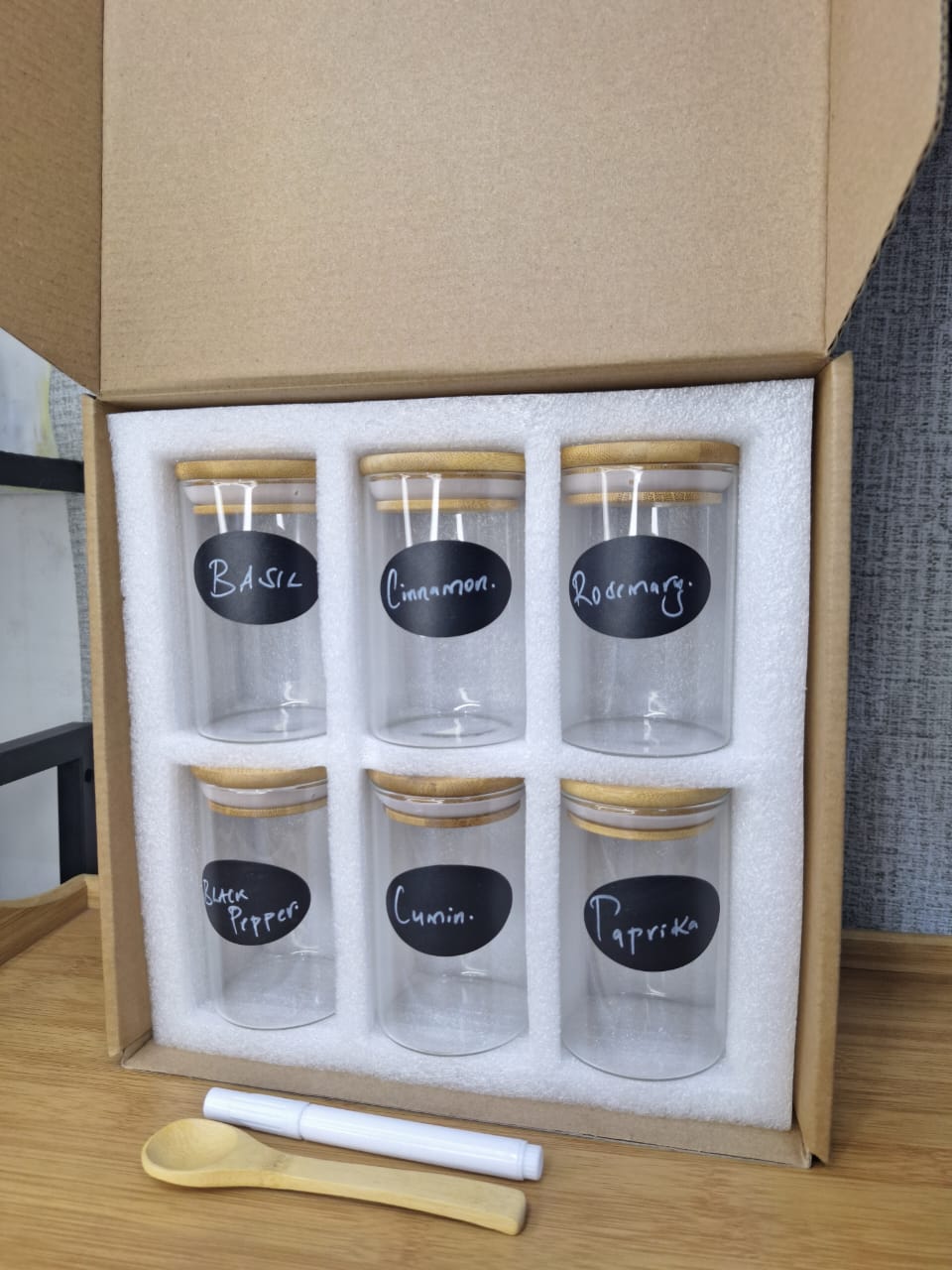 6-pack Round Glass Jars with Bamboo lid And a Spoon - Image 2