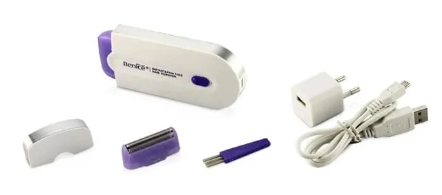 NEW ARRIVALS🎊🎊  🌹High quality Rechargeable USB yes Finishing touch hair shaver - Image 4