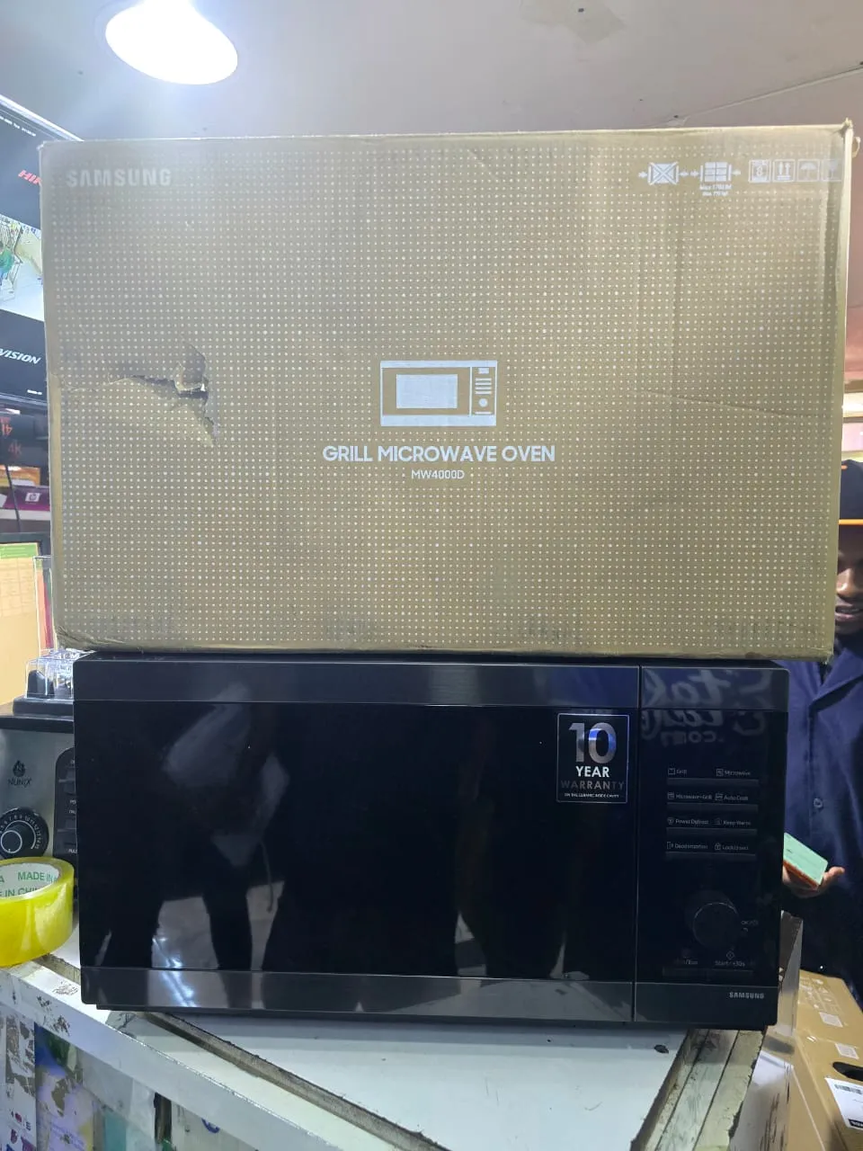 Main image of Samsung 23 litres digital microwave