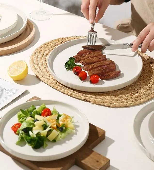 White Ribbed Plates 8"(6pcs) - Image 3