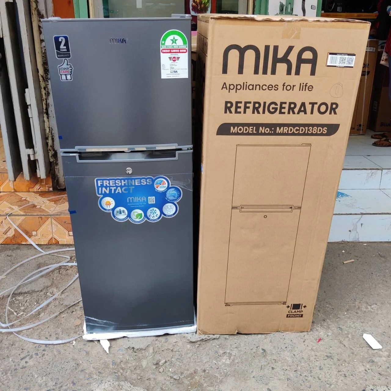 HOT DEAL 🤝 🔥🔥Mika 138L Double Door Refrigerator - Dark Silver, Top Mount Freezer, Direct Cool, Compact Design