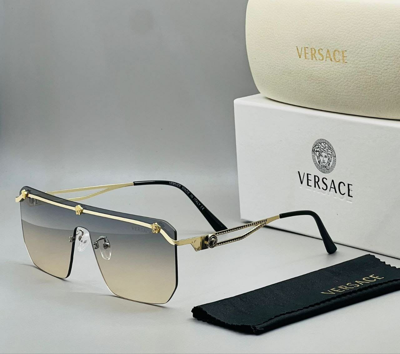 Versace  Uv protect sunglasses