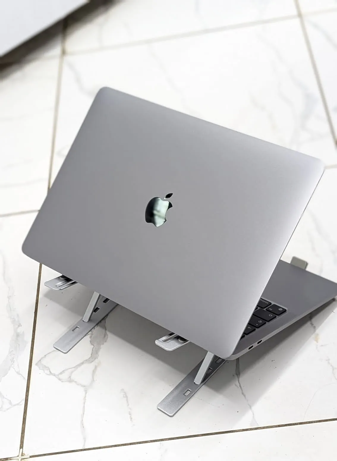 ⚡MacBook Pro 2014 i5 8gb 256ssd @30,000