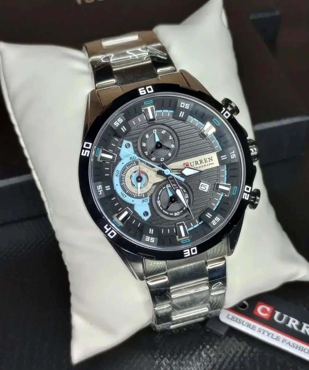 Curren Men's Chronograph Watch with Silver-Tone Bracelet - Image 4